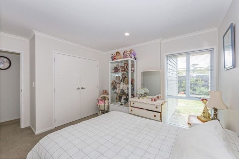 Photo of property in 7 Whares Court, Silverdale, 0932