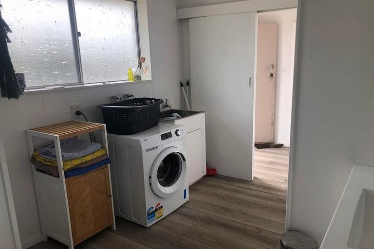 Photo of property in 64a Te Rauparaha Street, Otaki, 5512