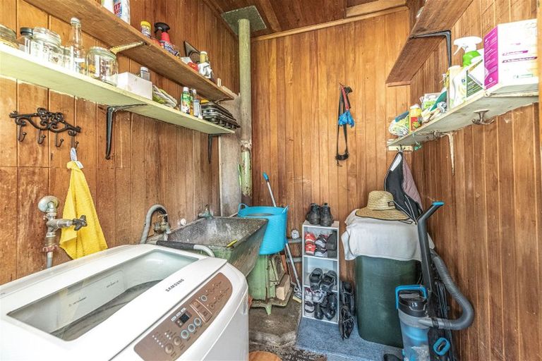 Photo of property in 48 Mosston Road, Castlecliff, Whanganui, 4501