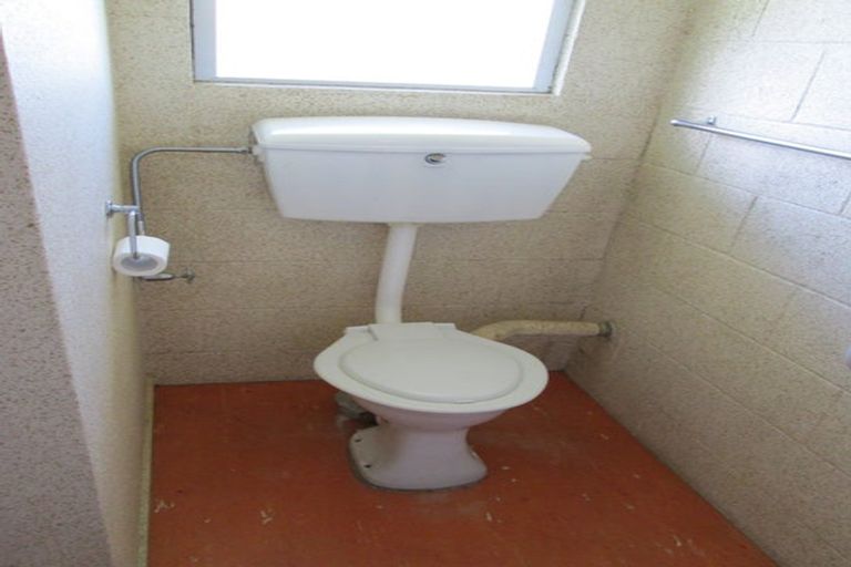 Photo of property in 120 Maddison Street, Akina, Hastings, 4122