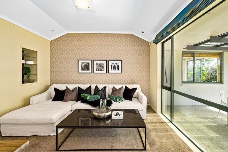 Photo of property in 39 Mccallum Drive, Sandspit, Warkworth, 0982