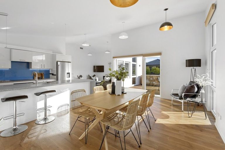 Photo of property in 24 Fovant Street, Russley, Christchurch, 8042