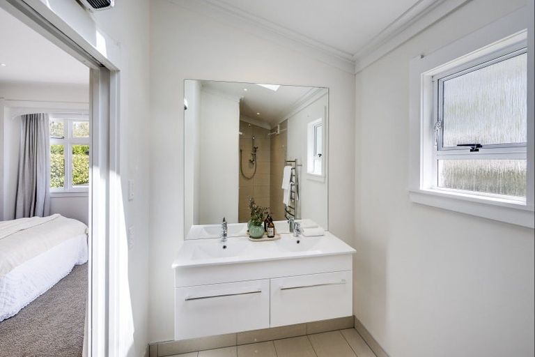 Photo of property in 24 Mchardy Street, Havelock North, 4130