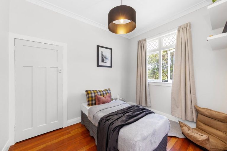 Photo of property in 52 Victor Street, Avondale, Auckland, 1026