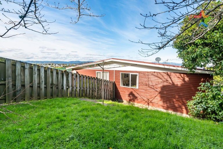 Photo of property in 22b Acacia Avenue, Maungaraki, Lower Hutt, 5010