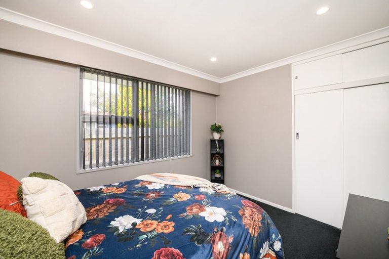 Photo of property in 128 Long Melford Road, Awapuni, Palmerston North, 4412