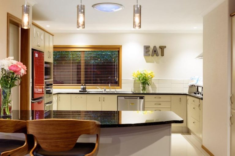 Photo of property in 44 Oriental Parade, Papamoa Beach, Papamoa, 3118