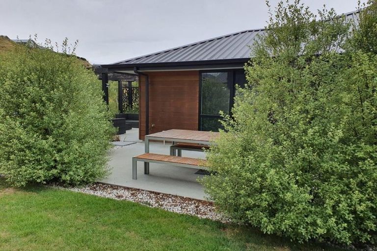 Photo of property in 24 Ashenhurst Way, Lower Shotover, Queenstown, 9304