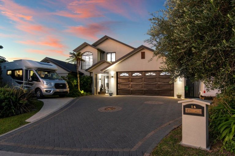 Photo of property in 14 Olive Close, Omokoroa, 3114