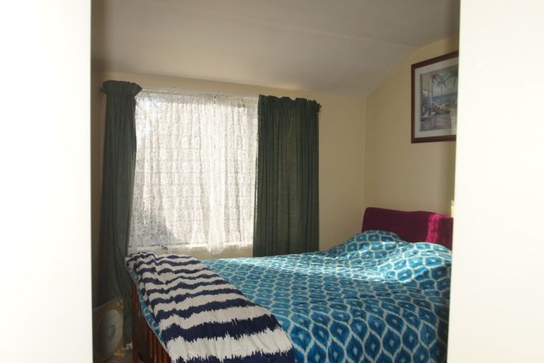 Photo of property in 214a Breezes Road, Aranui, Christchurch, 8061