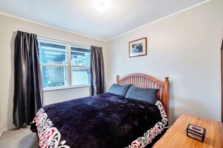 Photo of property in 9 Alf Walker Place, Papakura, 2110