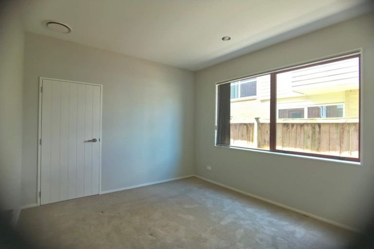 Photo of property in 48 Hughs Way, Flat Bush, Auckland, 2019