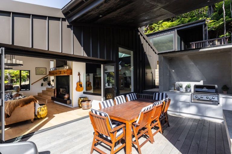 Photo of property in 41 Moetapu Bay Road, Moetapu Bay, Linkwater, 7282