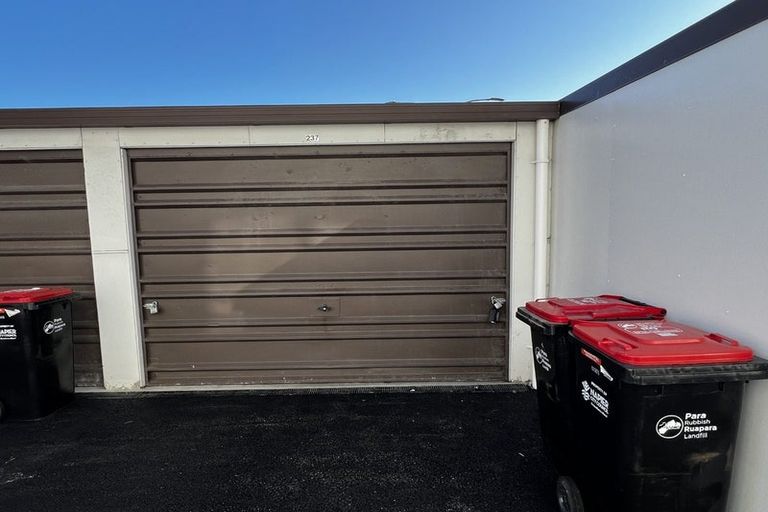 Photo of property in 237 Marine Parade, Napier South, Napier, 4110