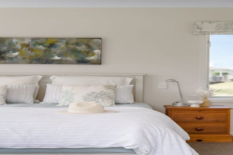 Photo of property in 1 Kennedy Park Drive, Pauanui, Hikuai, 3579