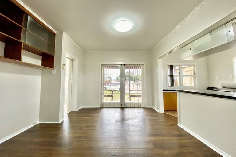 Photo of property in 53 Mahia Road, Manurewa, Auckland, 2102