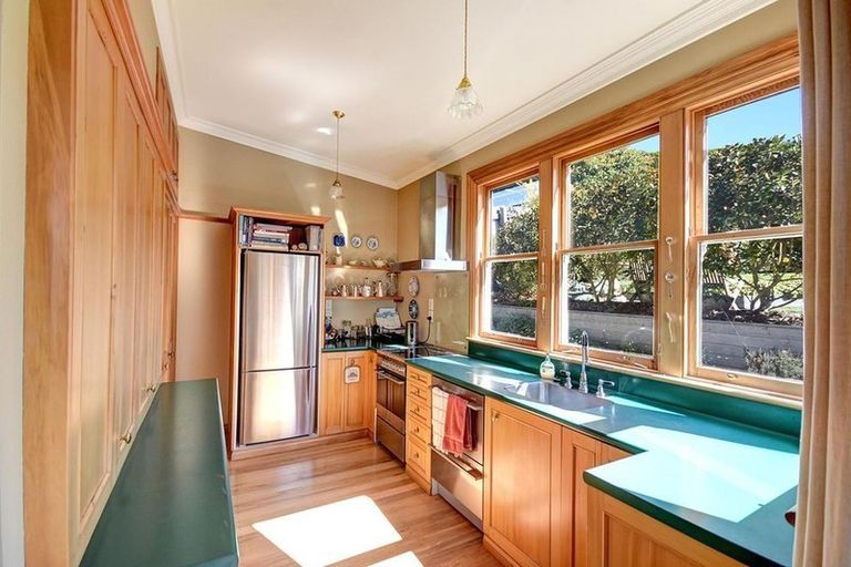 Photo of property in 31 Kilgour Street, Roslyn, Dunedin, 9010