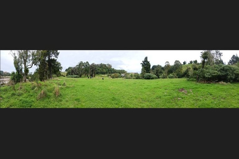 Photo of property in 37 Mokau Road, Oakura, Hikurangi, 0184