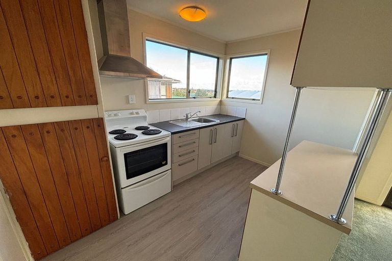 Photo of property in 3 Correa Court, Goodwood Heights, Auckland, 2105