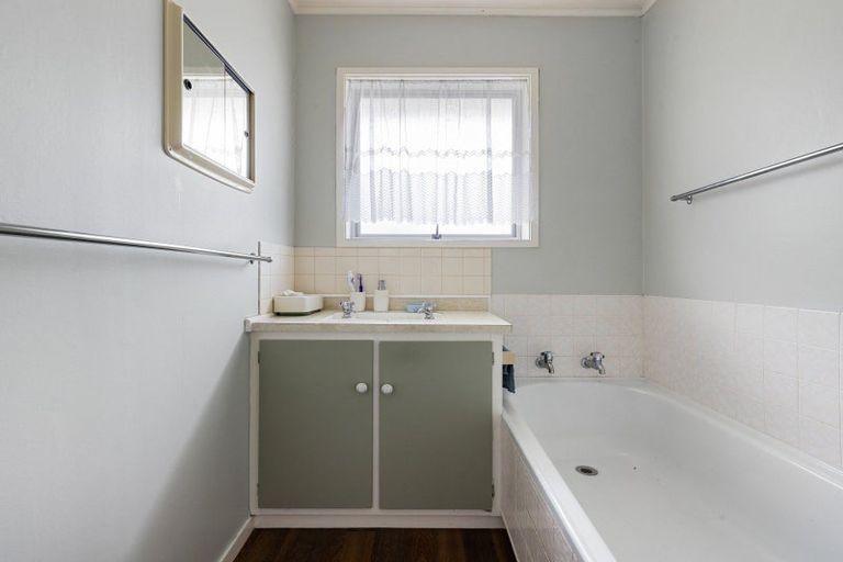 Photo of property in 12a Millar Place, Nawton, Hamilton, 3200