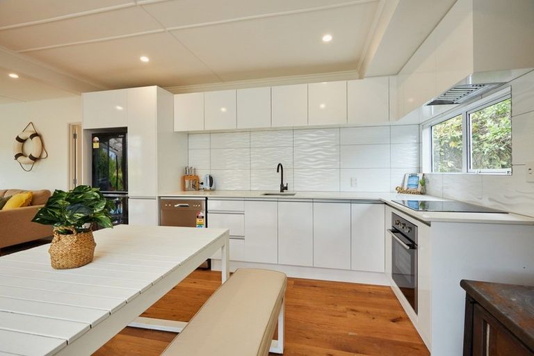 Photo of property in 18 Puketa Road, Peketa, Kaikoura, 7374