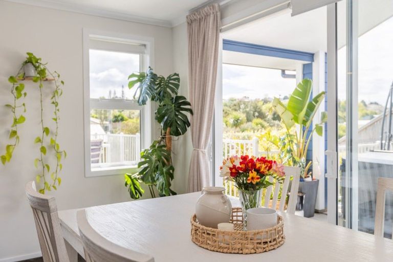 Photo of property in 27 Te Otinga Place, Pyes Pa, Tauranga, 3112