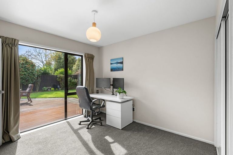 Photo of property in 10 Oregon Place, Burwood, Christchurch, 8061