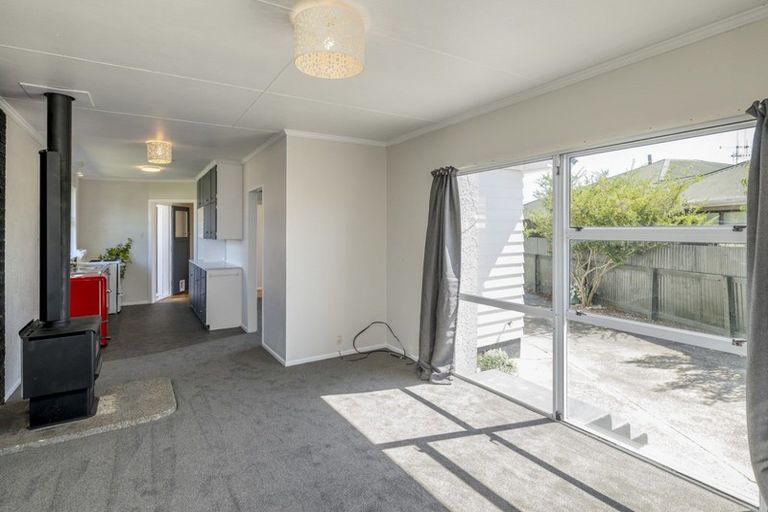 Photo of property in 8 John Street, Levin, 5510