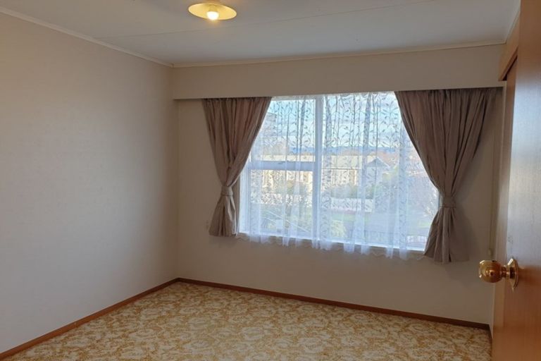 Photo of property in 22 Dewe Avenue, Feilding, 4702