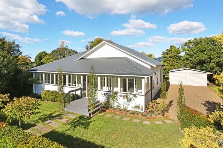 Photo of property in 27 North Road, Clevedon, Papakura, 2582