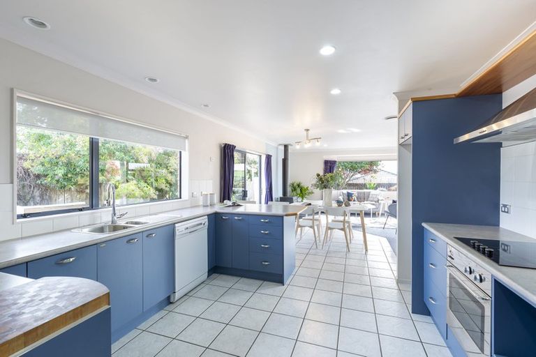 Photo of property in 12a Hawke Place, Pukekohe, 2120