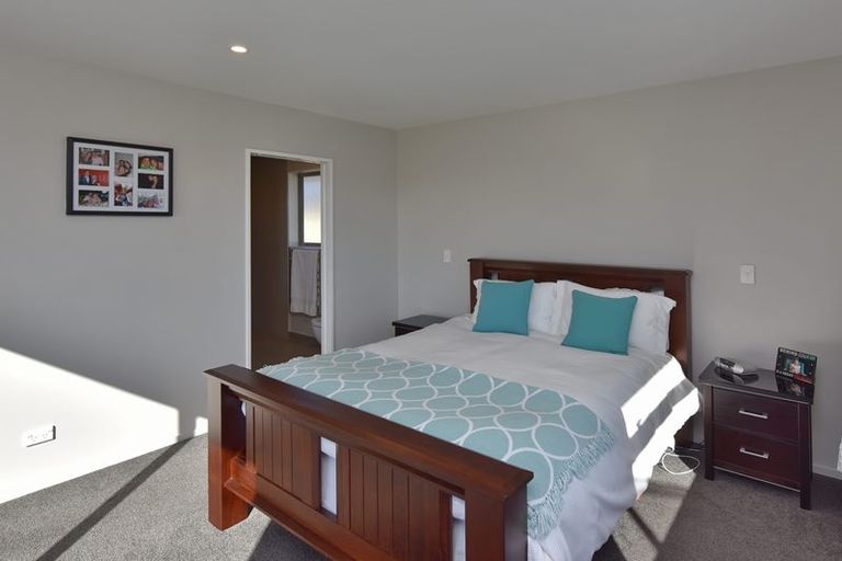 Photo of property in 22 Wakeman Way, Kaiapoi, 7630