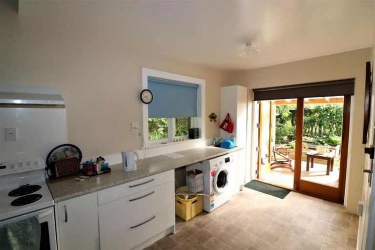 Photo of property in 28 Selwyn Street, Leeston, 7632