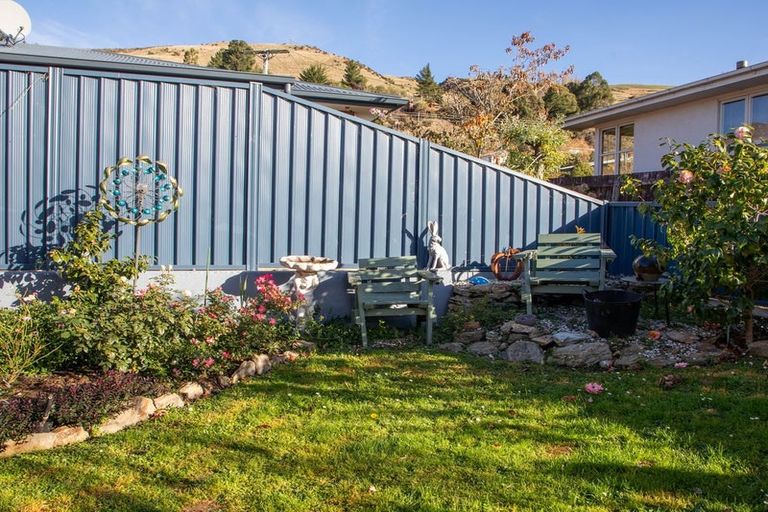 Photo of property in 14b Scotland Street, Roxburgh, 9500