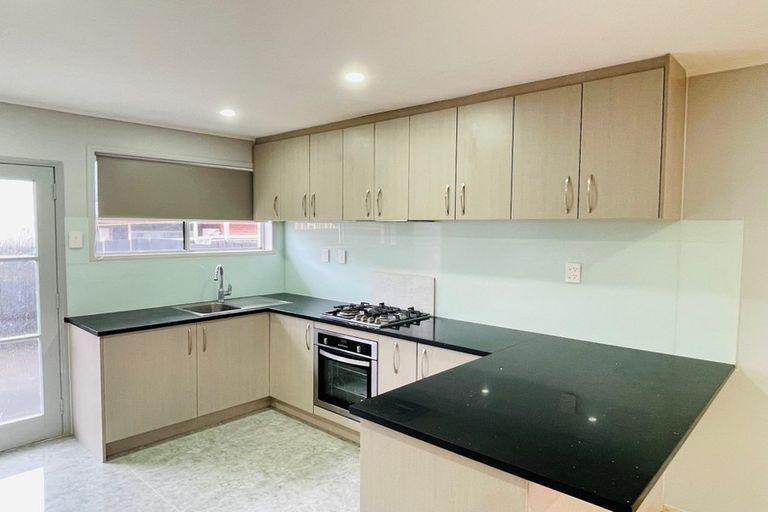 Photo of property in 6/54 Seabrook Avenue, New Lynn, Auckland, 0600