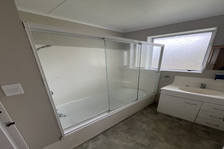 Photo of property in 18 Tyrone Grove, Wainuiomata, Lower Hutt, 5014