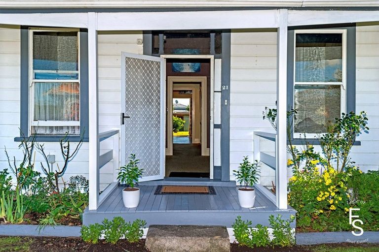 Photo of property in 21 Wellington Street, Te Hapara, Gisborne, 4010