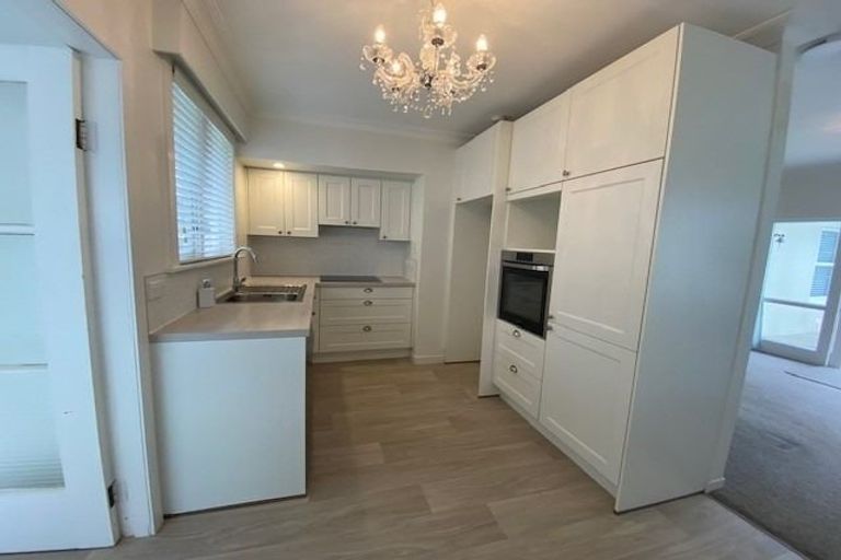 Photo of property in 14 Brinkley Road, Otumoetai, Tauranga, 3110