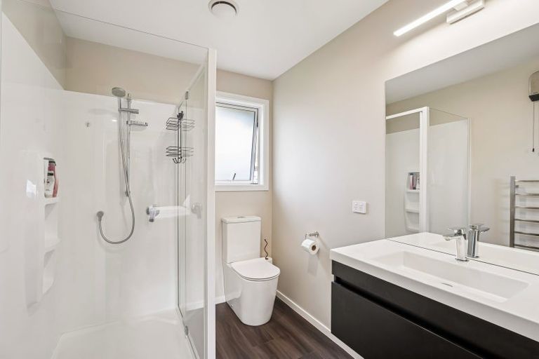 Photo of property in 8 Lakefield Close, Kingston, Athol, 9793