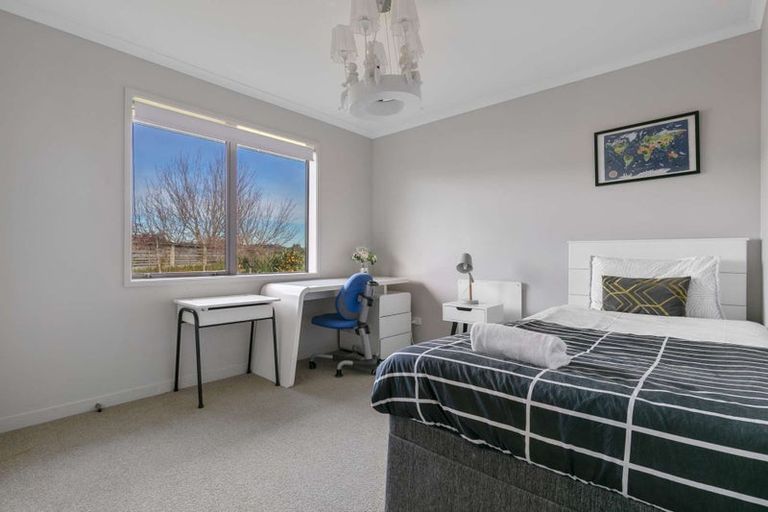 Photo of property in 42 Double Bay Road, Pyes Pa, Tauranga, 3112