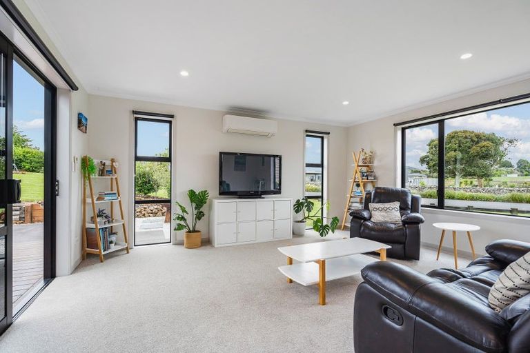 Photo of property in 14 Howie Lane, Te Kamo, Kamo, 0185