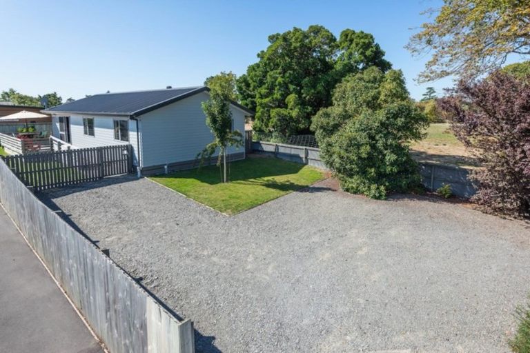 Photo of property in 2 Lake Terrace Road, Burwood, Christchurch, 8061
