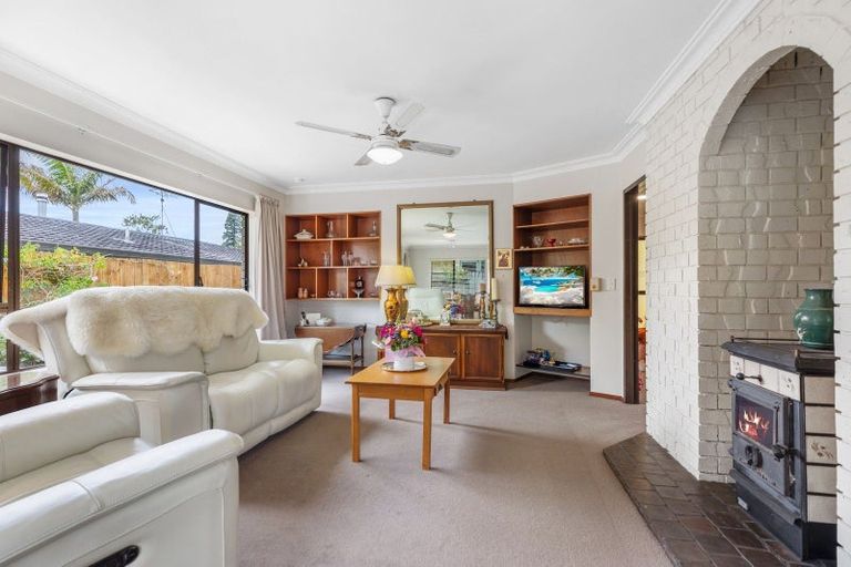 Photo of property in 529a Devonport Road, Tauranga South, Tauranga, 3112