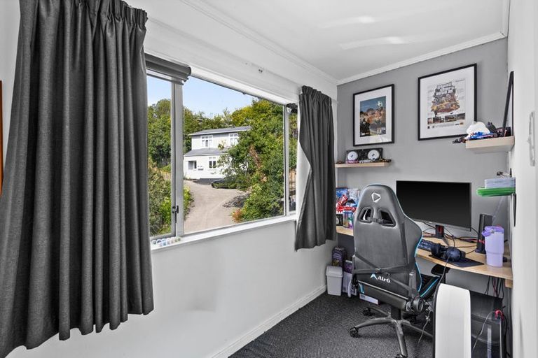 Photo of property in 5 Smale Terrace, Hospital Hill, Napier, 4110