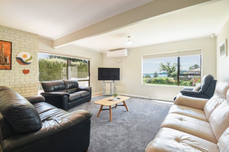 Photo of property in 8 Raukura Place, Koutu, Rotorua, 3010