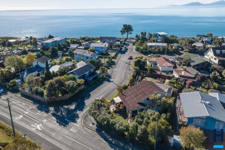 Photo of property in 2 Tait Street, Ruby Bay, Mapua, 7005