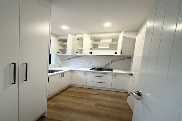 Photo of property in 12 Notre Dame Way, Albany, Auckland, 0632