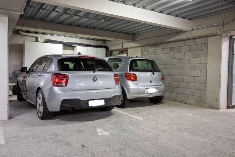 Photo of property in 4/308 Oriental Parade, Oriental Bay, Wellington, 6011