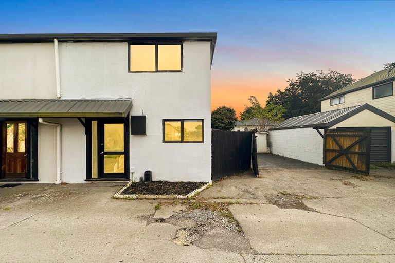 Photo of property in 3/96 Poulson Street, Addington, Christchurch, 8024