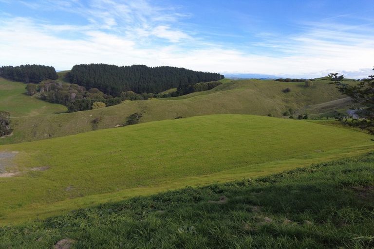 Photo of property in 18 Te Roera Drive, Taradale, Napier, 4112